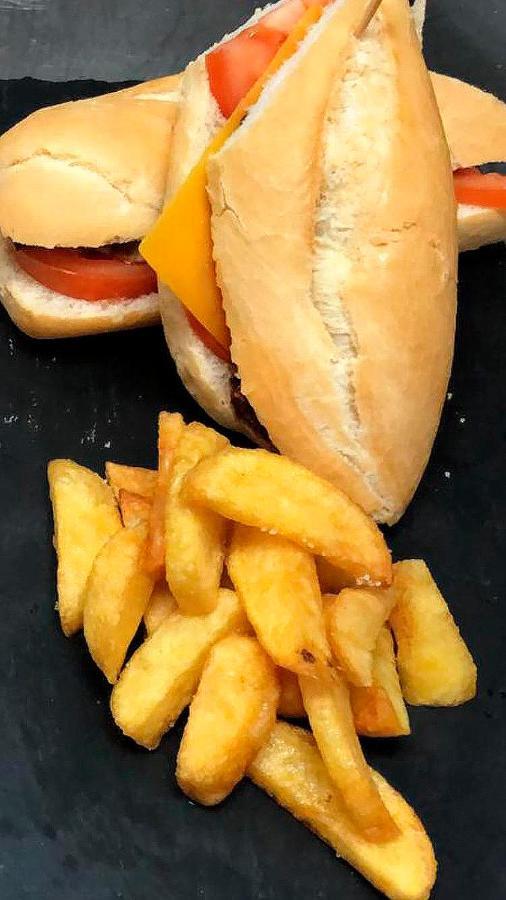 נבלמוראל דה לה מאטה Hotel Moya מראה חיצוני תמונה